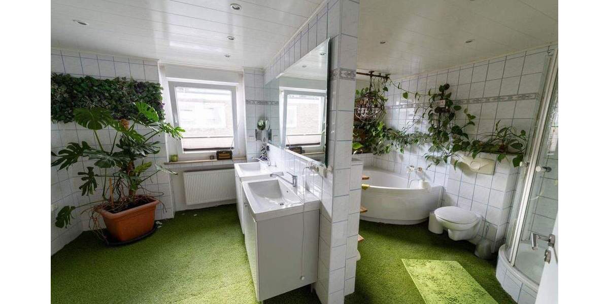 Mehrfamilienhaus, Wohnhaus Remscheid Innen - 1 Zimmer, 320 m&sup2;, 735.000&euro; | Angebot:23912583