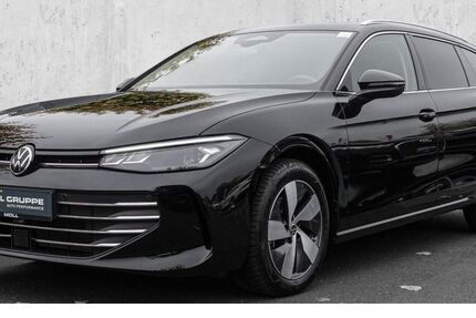 VW Passat 8.409 km 35.680 &euro; Düsseldorf 40474