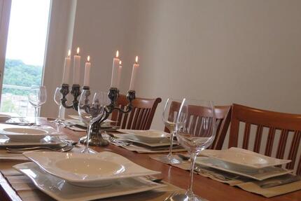 Wohnung Wuppertal Arrenberg - 4 Zimmer, 107 m&sup2;, 1.200&euro; | Angebot:24678783