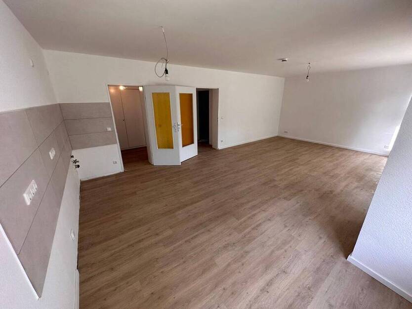 Geräumige 3-Zimmer-Wohnung mit Balkon in Essen, Freisenbruch (bezugsfertig ab dem 01.10.2025)