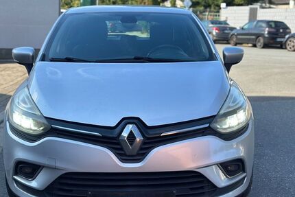 Renault Clio 183.083 km 8.499 € Essen 45276