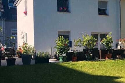 Haus Solingen Ohligs - 6 Zimmer, 152 m&sup2;, 2.500&euro; | Angebot:27615783