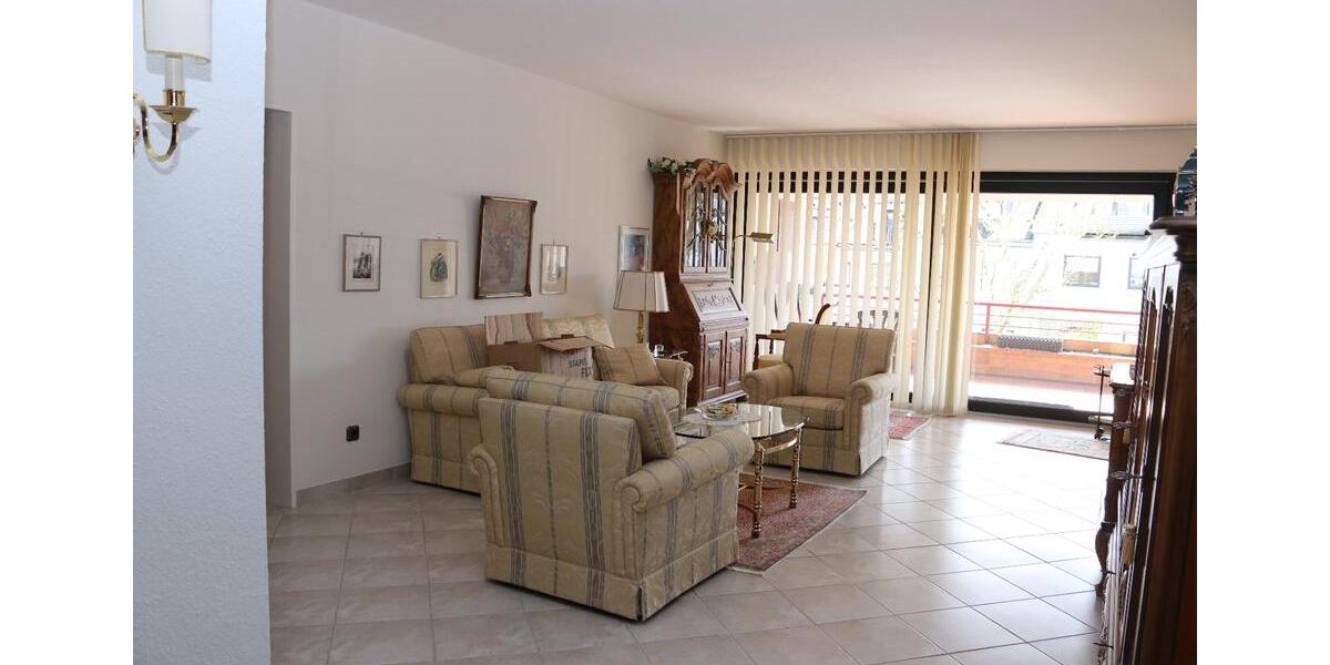 Etagenwohnung Leverkusen Bergisch Neukirchen - 4 Zimmer, 126 m&sup2;, 360.000&euro; | Angebot:23386829