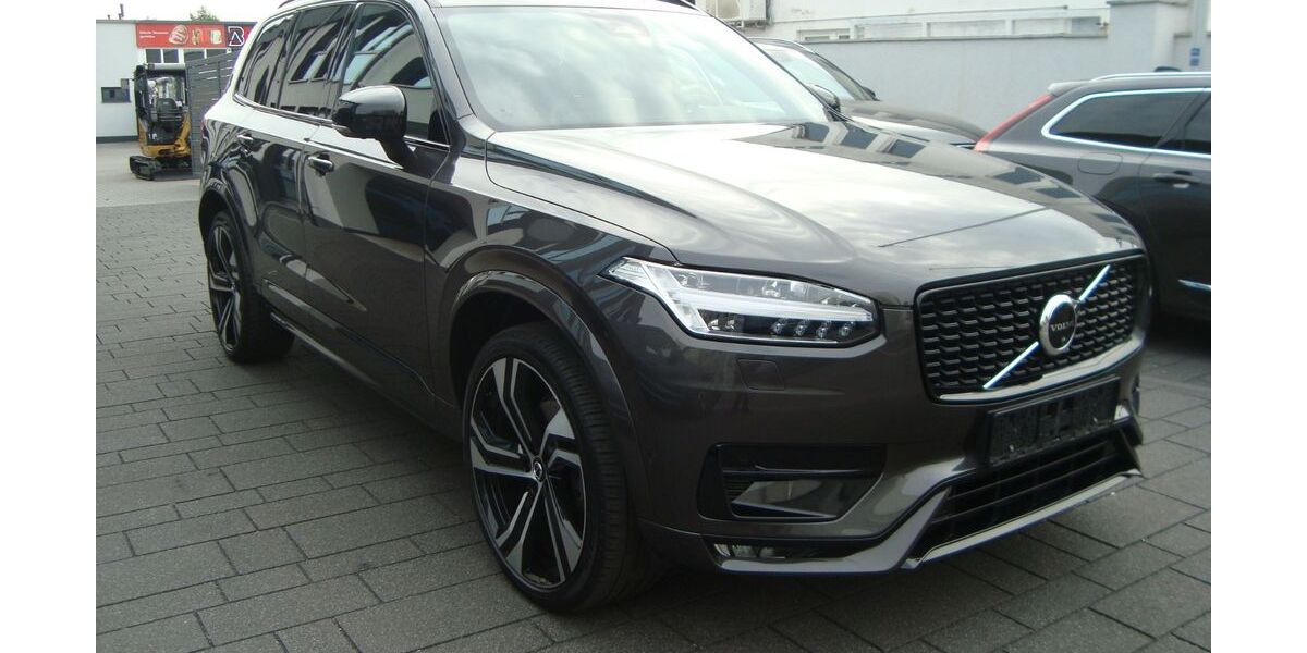 Volvo XC90 150.995 km 36.900 &euro; Köln 51149