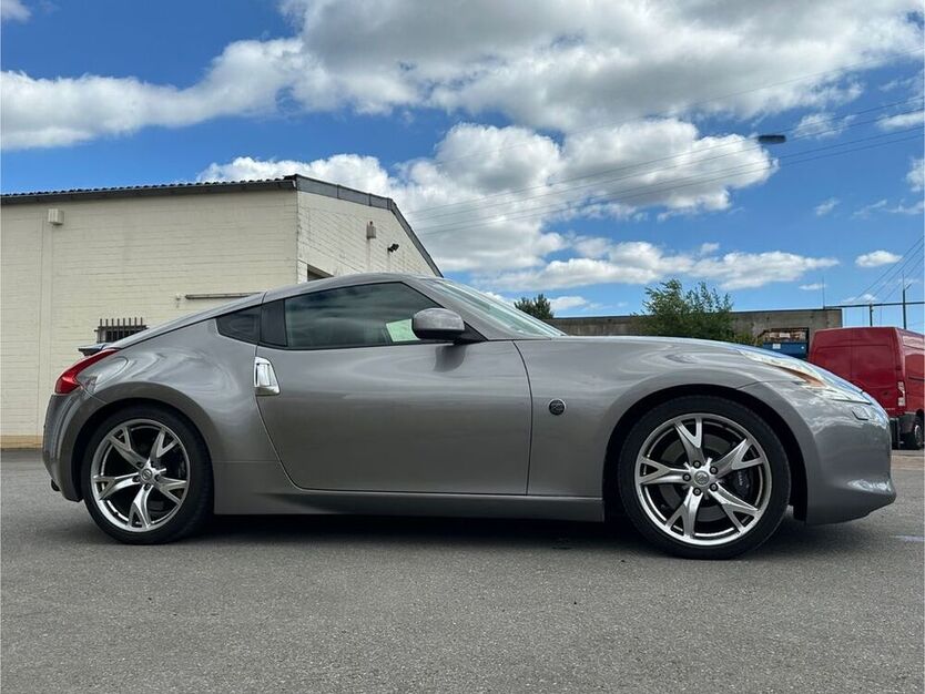 370Z