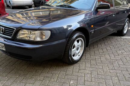 Audi 100 154.000 km 7.500 &euro; Köln 50670