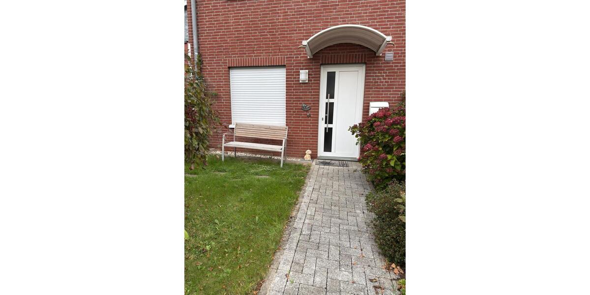 Etagenwohnung Solingen Wald - 1 Zimmer, 30 m&sup2;, 600&euro; | Angebot:27618394