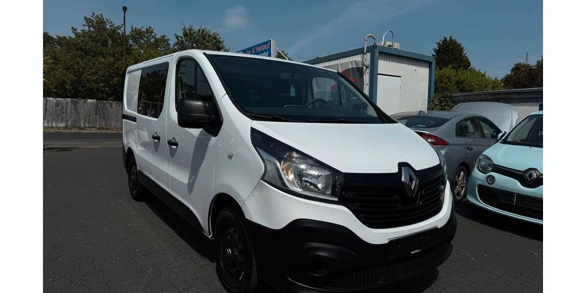 Renault Trafic 300.182 km 5.000 &euro; Düsseldorf 40627