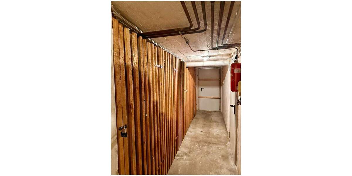 Etagenwohnung Remscheid Nord - 2 Zimmer, 83 m&sup2;, 139.900&euro; | Angebot:24708509