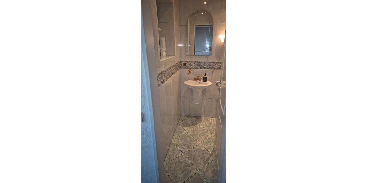 Mehrfamilienhaus, Wohnhaus Leverkusen Bergisch Neukirchen - 9 Zimmer, 270 m&sup2;, 795.000&euro; | Angebot:27617937