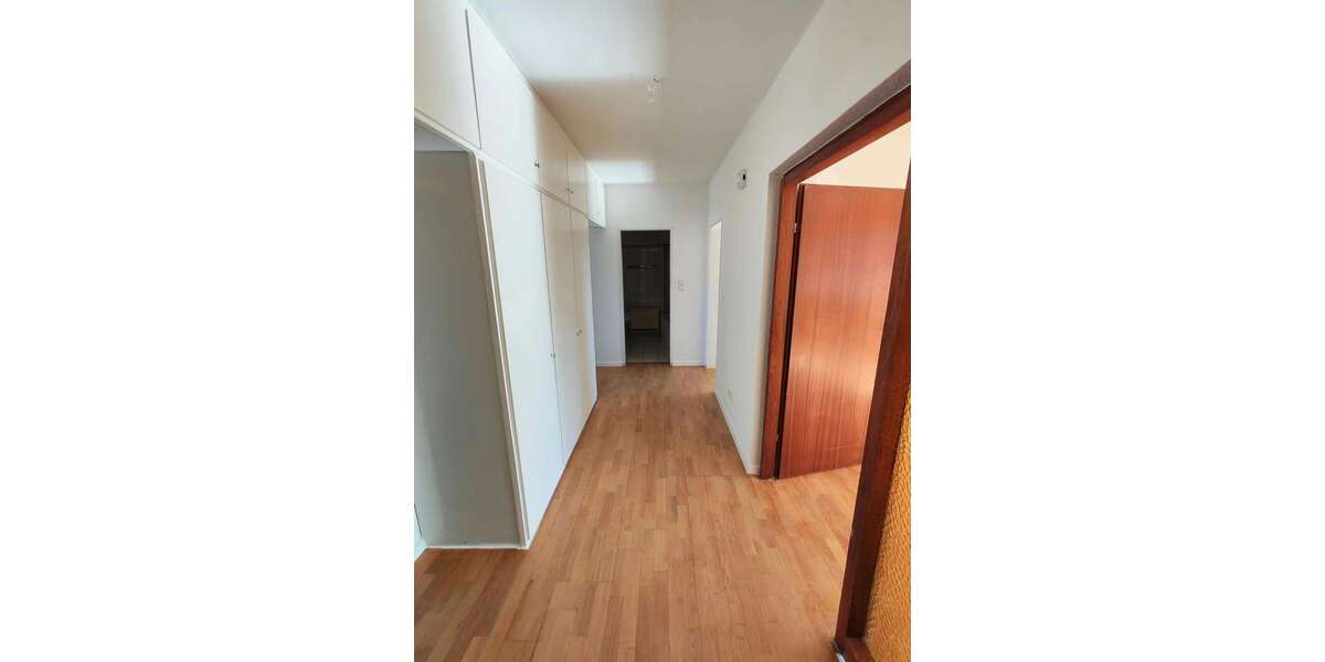 Etagenwohnung Sprockhövel - 3 Zimmer, 74 m&sup2;, 560&euro; | Angebot:25336889