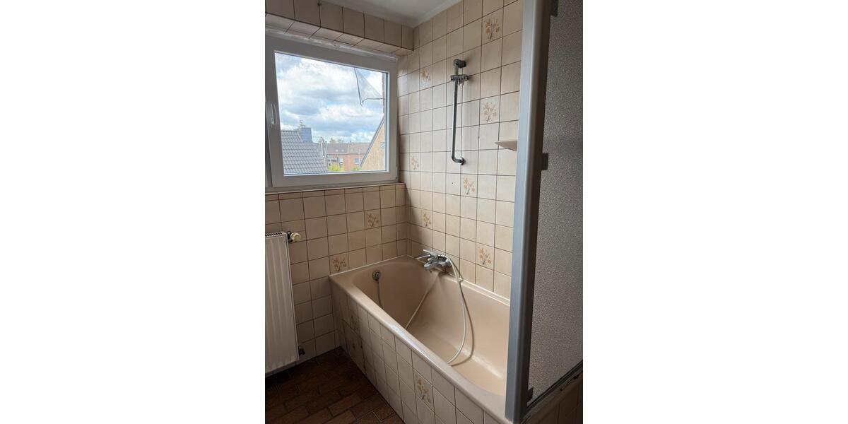 Etagenwohnung Neuss Augustinusviertel - 2 Zimmer, 68 m&sup2;, 900&euro; | Angebot:27626225