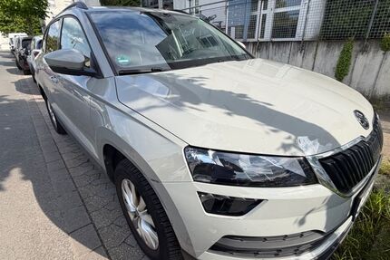 Skoda Karoq 133.657 km 14.400 &euro; Düsseldorf 40489