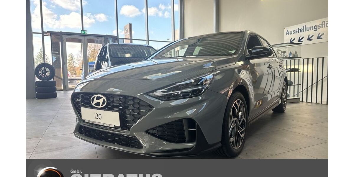 Hyundai i30 2.000 km 29.290 &euro; Bergisch Gladbach 51429