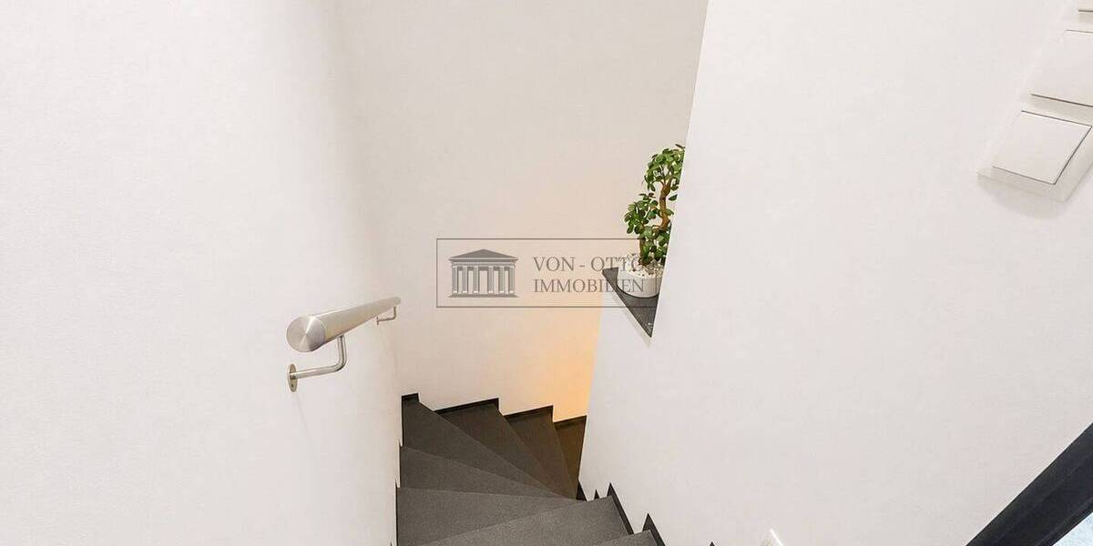 Etagenwohnung Köln Niehl - 3 Zimmer, 66 m&sup2;, 496.000&euro; | Angebot:26487562