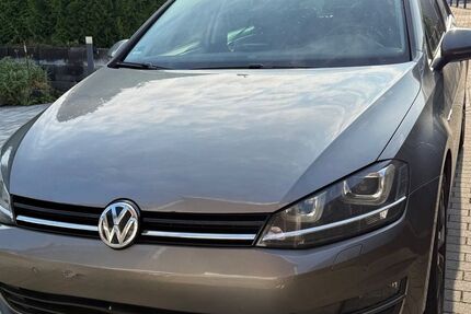 VW Golf 194.000 km 7.490 &euro; Wermelskirchen 42929