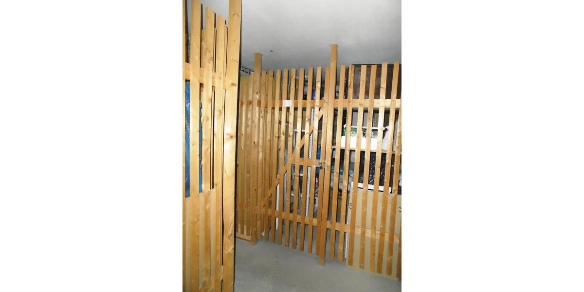 Erdgeschoßwohnung Solingen Wald - 3 Zimmer, 73 m&sup2;, 424&euro; | Angebot:22054018