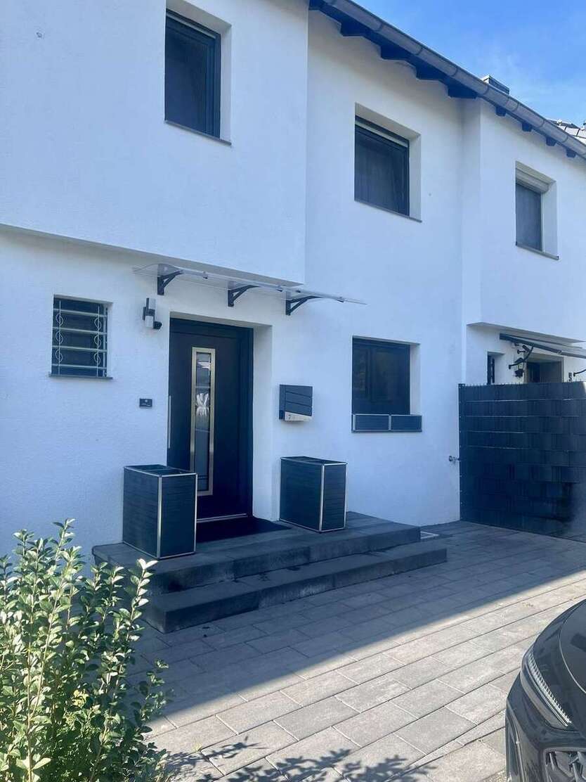 Haus zum Kaufen in Köln 648.000 € 139.97 m² 5 zimmer
