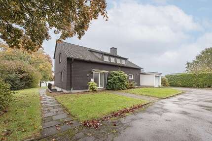 Haus Ennepetal - 7 Zimmer, 220 m&sup2;, 329.000&euro; | Angebot:26726757