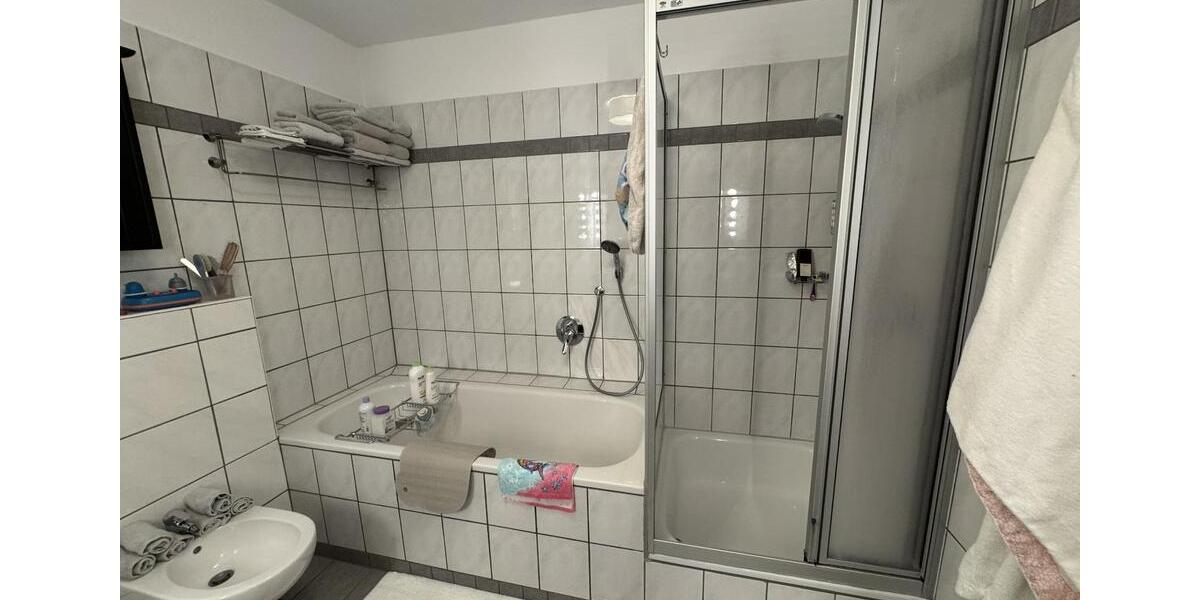 Reihenhaus Düsseldorf Lörick - 5 Zimmer, 161 m&sup2;, 1.350.000&euro; | Angebot:24860243