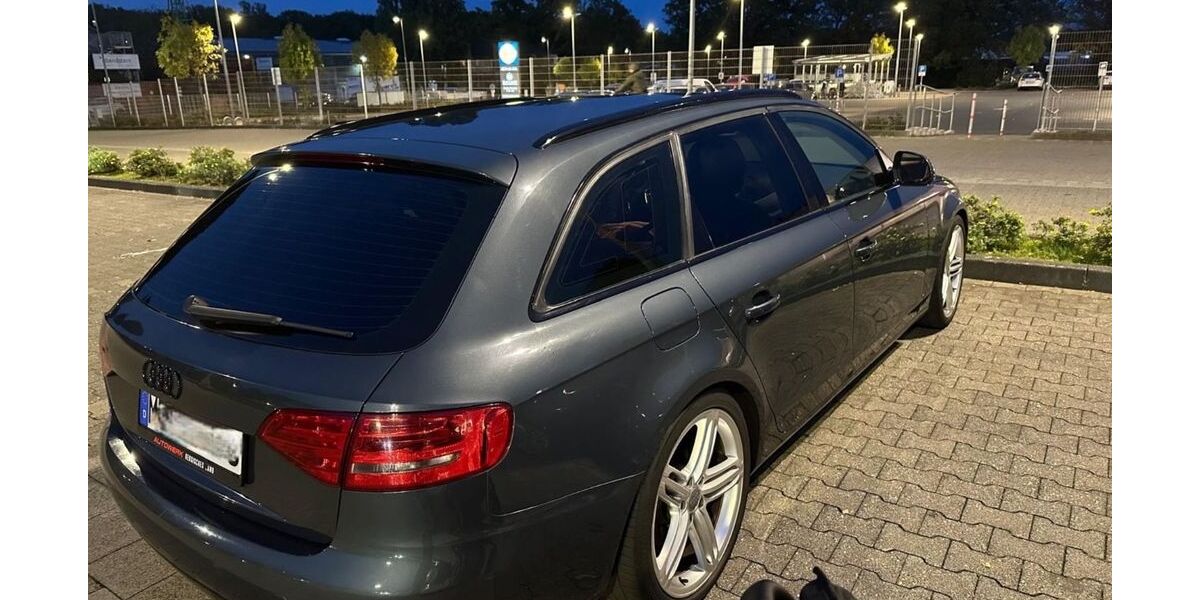Audi A4 177.000 km 5.700 € Monheim am rhein 40789