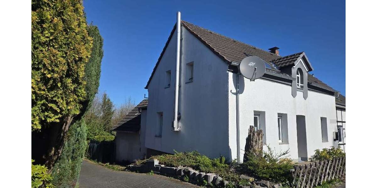Etagenwohnung Odenthal - 6 Zimmer, 103 m&sup2;, 295.000&euro; | Angebot:26645014