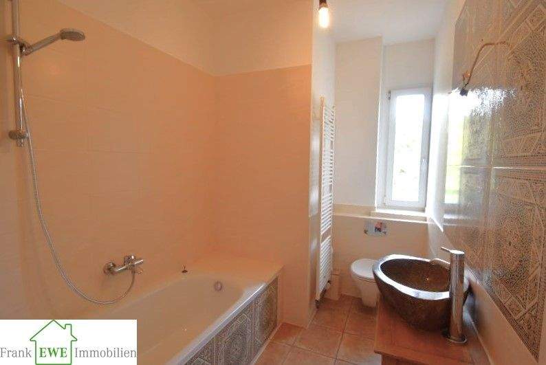 Etagenwohnung Düsseldorf / Eller Eller - 3 Zimmer, 82 m&sup2;, 269.000&euro; | Angebot:24974730