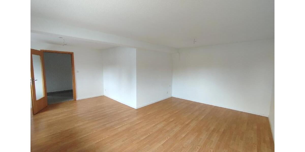 Erdgeschoßwohnung Lindlar - 3 Zimmer, 91 m&sup2;, 800&euro; | Angebot:25884314
