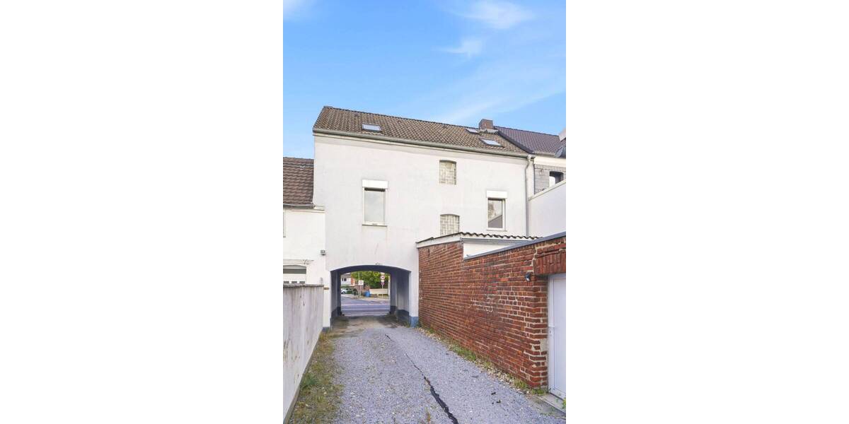 Reihenmittelhaus Neuss Pomona - 7 Zimmer, 144 m&sup2;, 360.000&euro; | Angebot:26733427