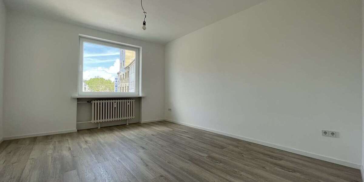 Etagenwohnung Köln-Altstadt Altstadt - 2 Zimmer, 42 m&sup2;, 1.250&euro; | Angebot:27680287