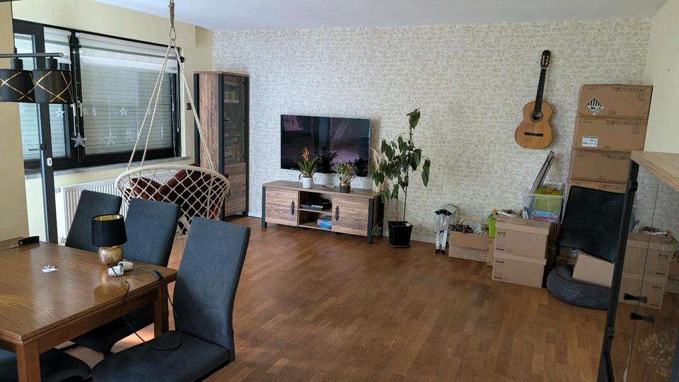 Etagenwohnung Solingen Höhscheid - 3 Zimmer, 84 m&sup2;, 285.000&euro; | Angebot:27508663