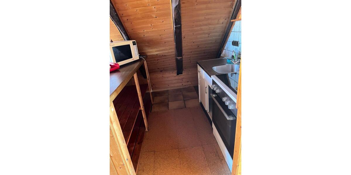 Dachgeschoßwohnung Burscheid - 1 Zimmer, 40 m&sup2;, 670&euro; | Angebot:25405222