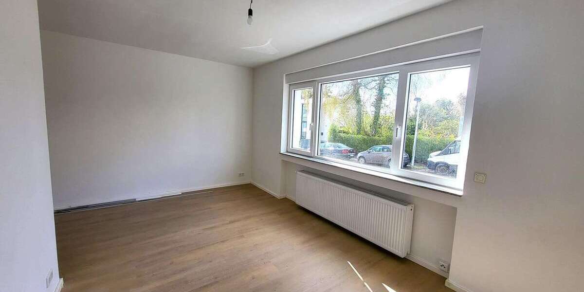 Etagenwohnung Solingen Wald - 2 Zimmer, 54 m&sup2;, 594&euro; | Angebot:25972910