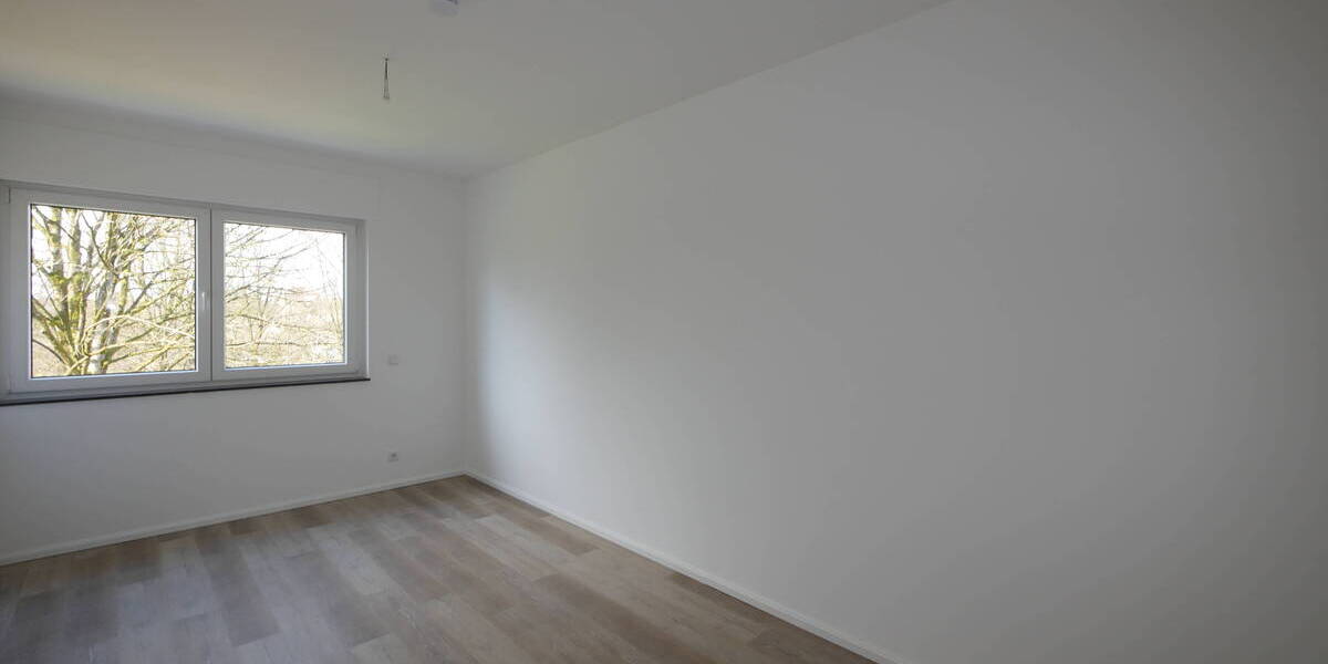 Reihenmittelhaus Remscheid Süd - 4 Zimmer, 130 m&sup2;, 1.850&euro; | Angebot:20967721
