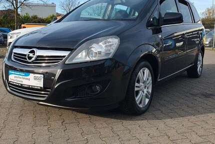 Opel Zafira 96.585 km 7.999 € Essen 45326