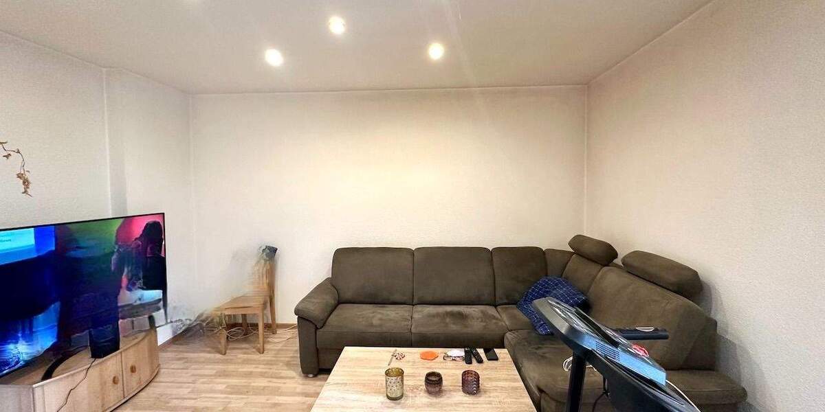 Mehrfamilienhaus, Wohnhaus Neuss Norf - 6 Zimmer, 156 m&sup2;, 398.000&euro; | Angebot:25687678