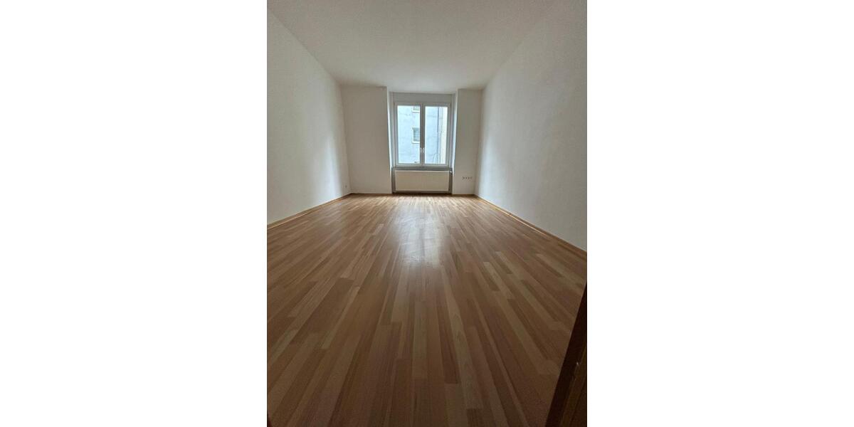 Erdgeschoßwohnung Wuppertal Arrenberg - 3 Zimmer, 61 m&sup2;, 700&euro; | Angebot:23908113