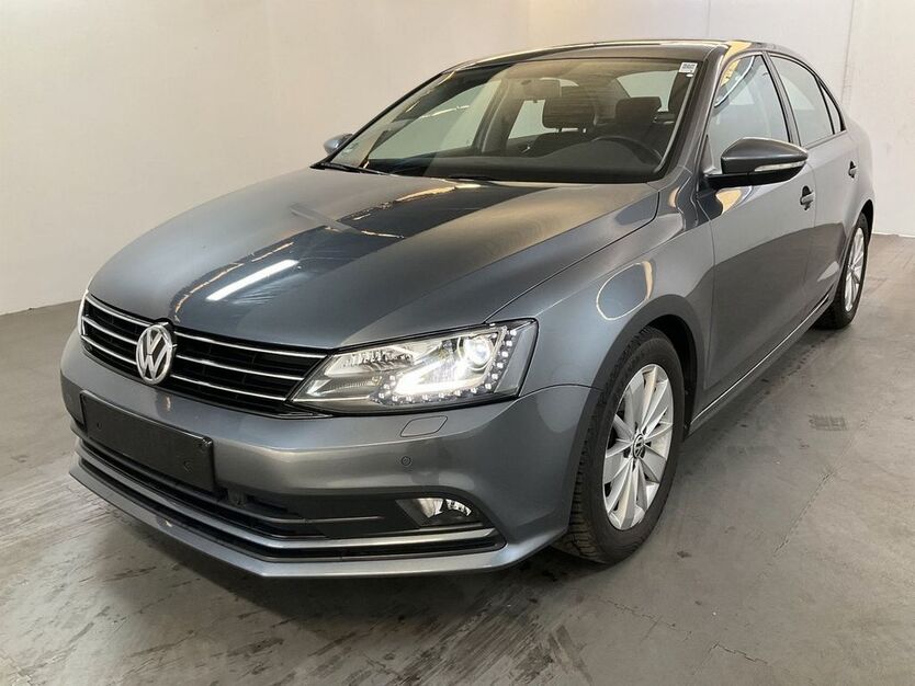VW Jetta 61.860 km 12.490 € Gevelsberg 58285