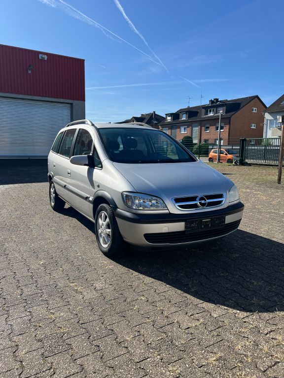 Opel Zafira 158.548 km 2.990 € Langenfeld 40764
