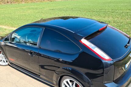 Ford Focus 208.500 km 9.990 &euro; Remscheid 42899