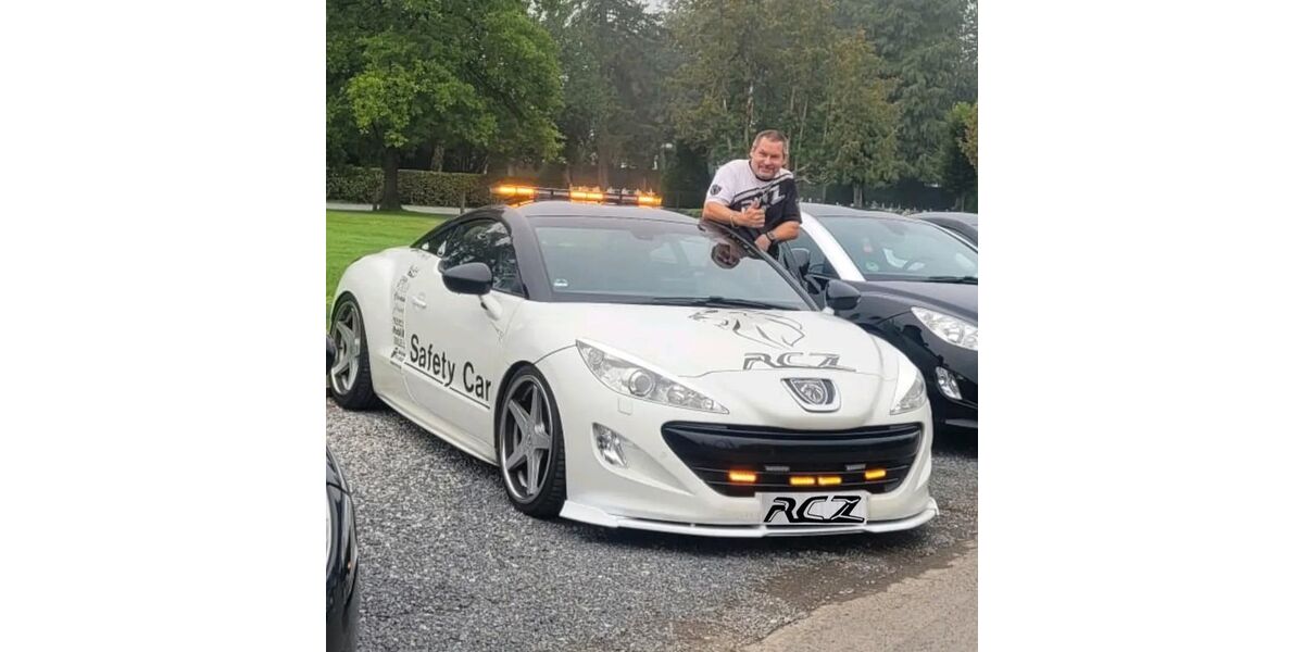 Peugeot RCZ 198.000 km 4.800 € Bergisch Gladbach 51429