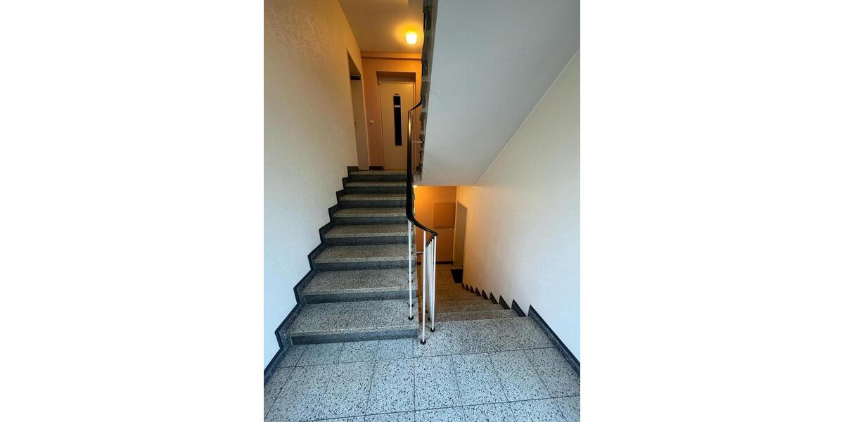 Etagenwohnung Wuppertal Gemarkung Nächstebreck - 2.5 Zimmer, 64 m&sup2;, 530&euro; | Angebot:25857618