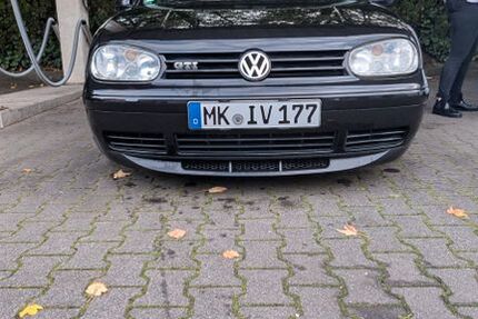 VW Golf 294.000 km 2.800 &euro; Remscheid 42899
