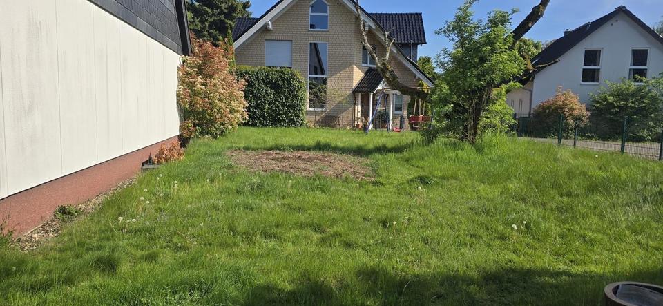 Einfamilienhaus Leverkusen Bergisch Neukirchen - 13 Zimmer, 230 m&sup2;, 5.000&euro; | Angebot:24365167