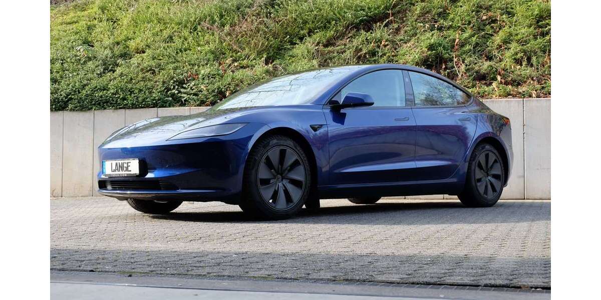 Tesla Model 3 24.981 km 42.180 &euro; Köln 50996