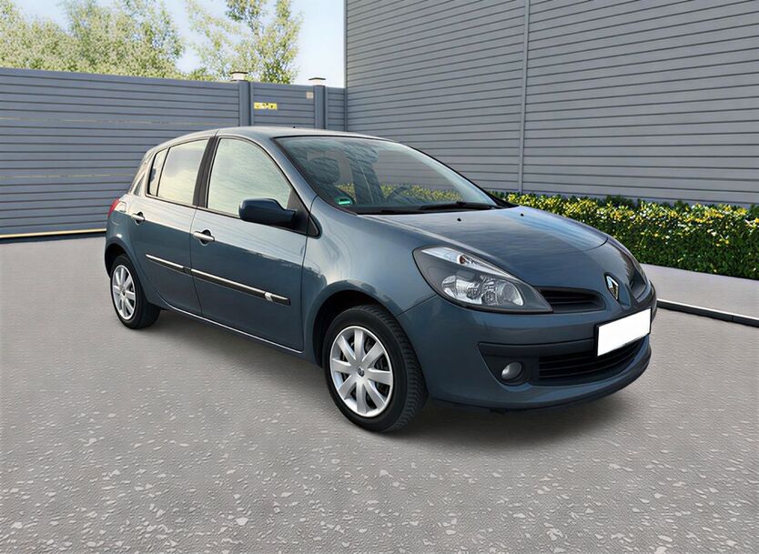 Renault Clio 148.000 km 2.970 € Remscheid 42853