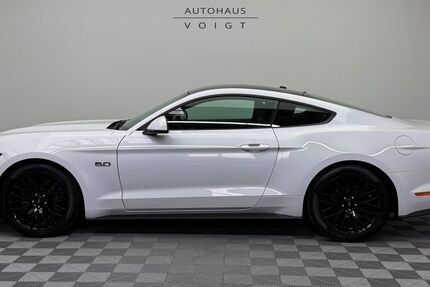 Ford Mustang 42.300 km 35.500 € Radevormwald 42477