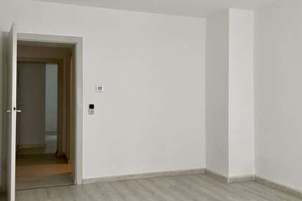 Wohnung zum Mieten in Wuppertal 375 € 50 m²