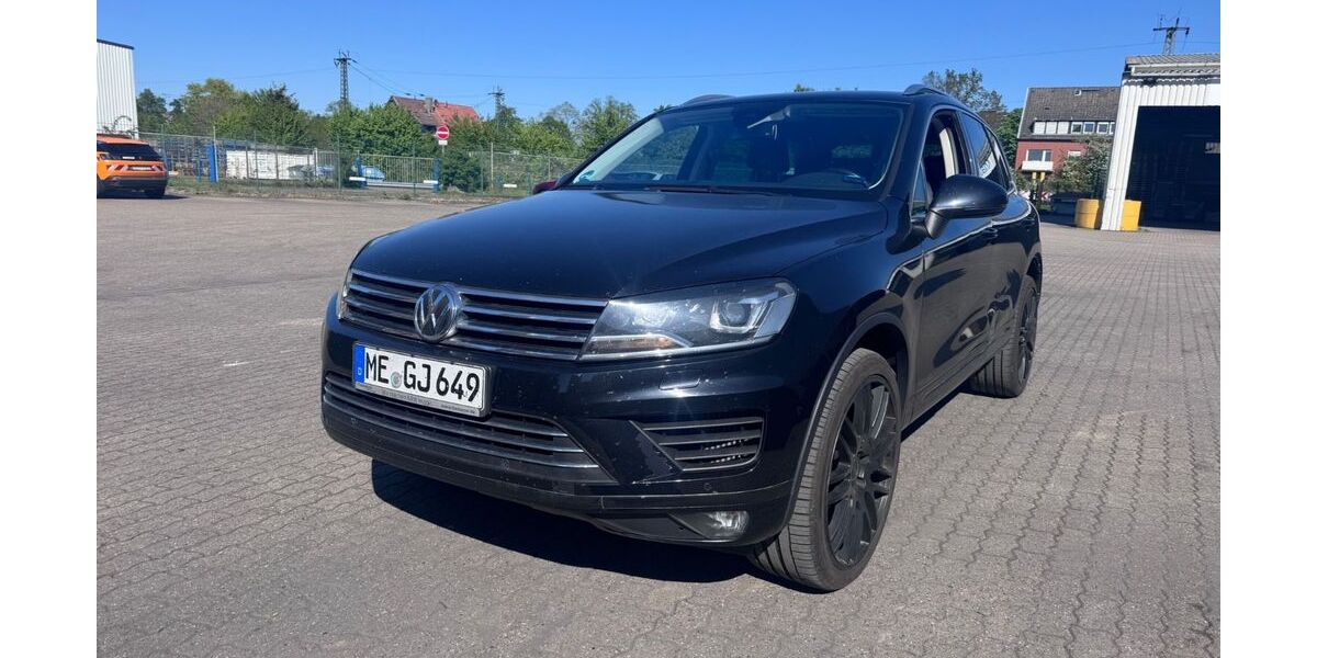 VW Touareg 179.537 km 14.950 &euro; Ratingen 40885