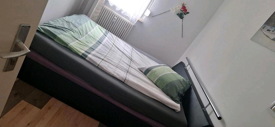 Erdgeschoßwohnung Düsseldorf Stadtbezirk 8 - 1 Zimmer, 16 m&sup2;, 550&euro; | Angebot:26035740